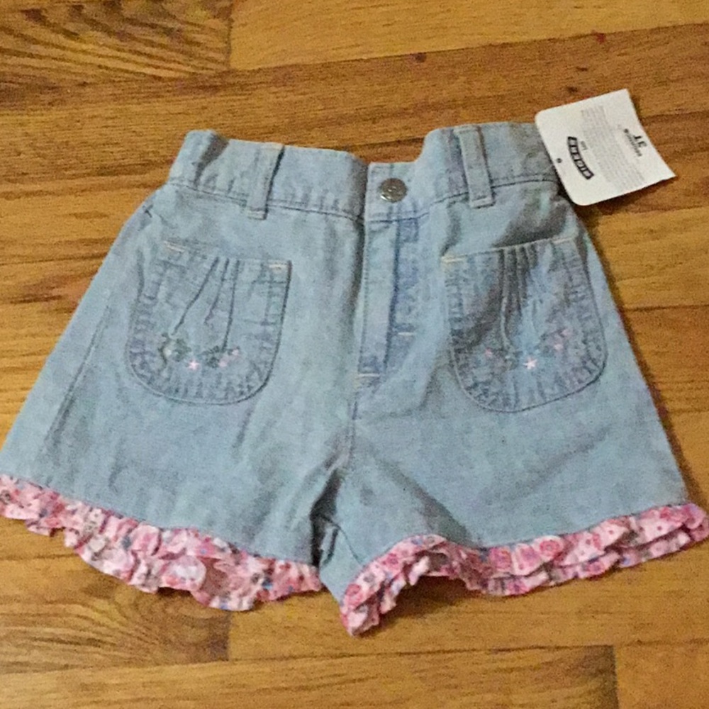 NWT Lee Riders size 3 T shorts